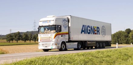 Planentransport LKW von Aigner