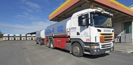 Aigner Diesel und Öl Transporter